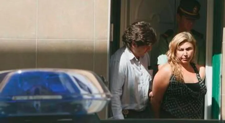 Encarcelan seguridad por masturbarse con los zapatos de una mujer