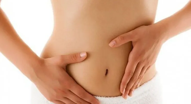 20% casos cáncer de ovario pueden detectarse; síntomas que toda mujer debe conocer