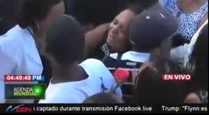 Despiden en medio del llanto y dolor restos del locutor Luis Manuel Medina (VIDEO)