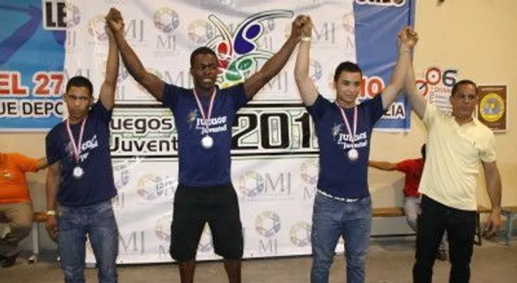 Con la entrega de medallas, Jorge Minaya culmina la segunda edición Juegos de la Juventud 2014.