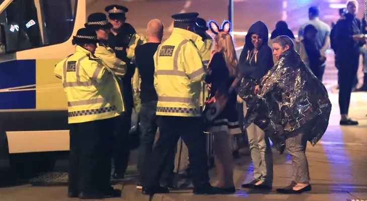 El ataque en Manchester es la pesadilla de cualquier padre de familia. ¿Cómo vencer el miedo?