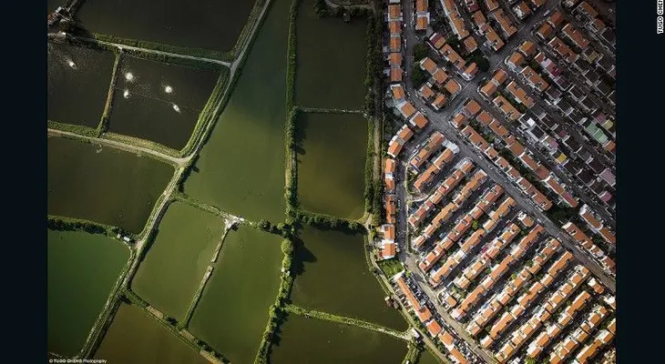 Las fascinantes fotos aéreas que revelan las "geometrías escondidas" de Hong Kong