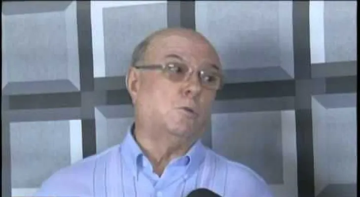 Hipólito dice Abinader "metió la pata" al sugerirlo como asesor de campaña