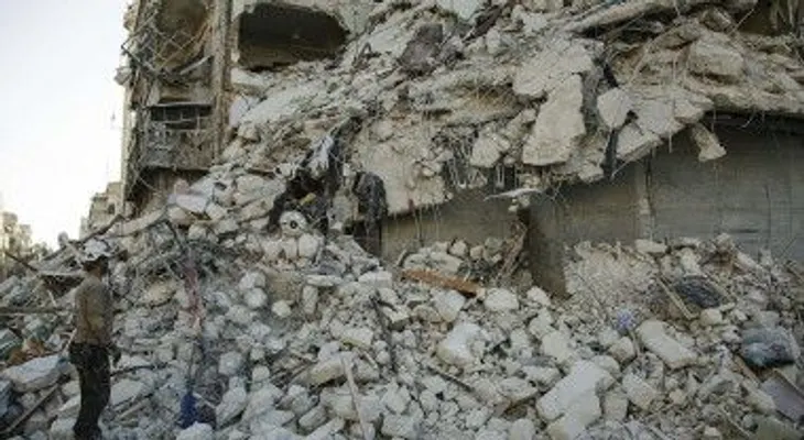 Al menos 87 muertos en nuevos ataques aéreos en Aleppo