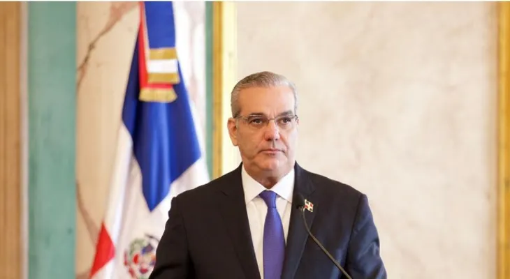 Presidente Abinader pide transición democrática en Venezuela