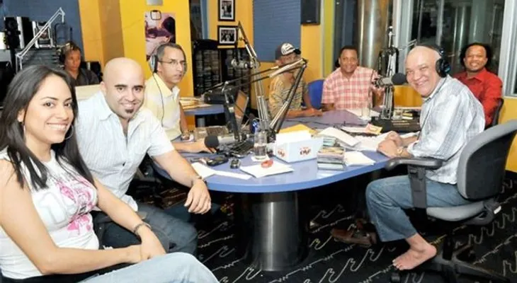 Programa El Mismo Golpe, de Jochy Santos, no sale por falta de pago, según las malas lenguas