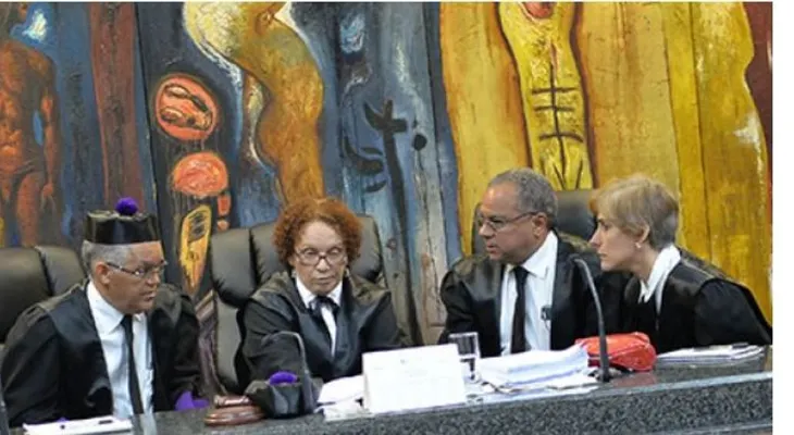 Imputados por Odebrecht en espera de jueces para fallo por caso de sobornos
