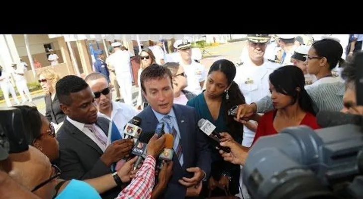 Embajador Brewster tratará el tema de la delincuencia con el jefe de la PN 