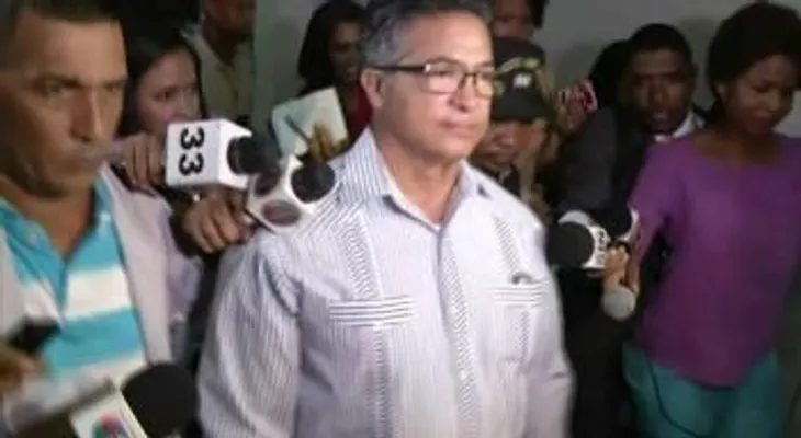 Conocerán medida de coerción a implicados en presunto soborno compra Súper Tucano