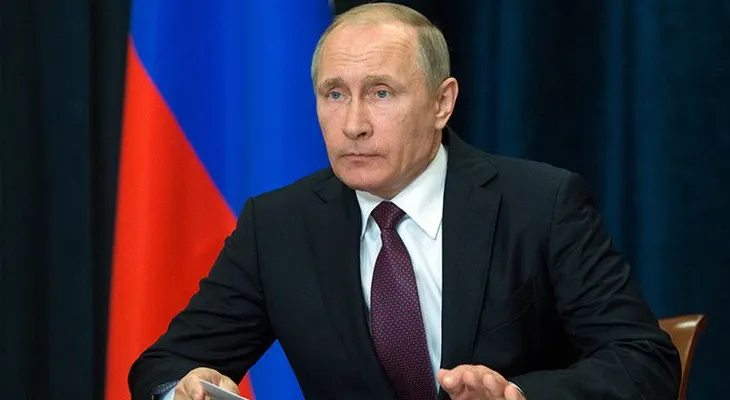 "Rusia puede romper cualquier bloqueo, si alguien quiere ponernos a prueba"