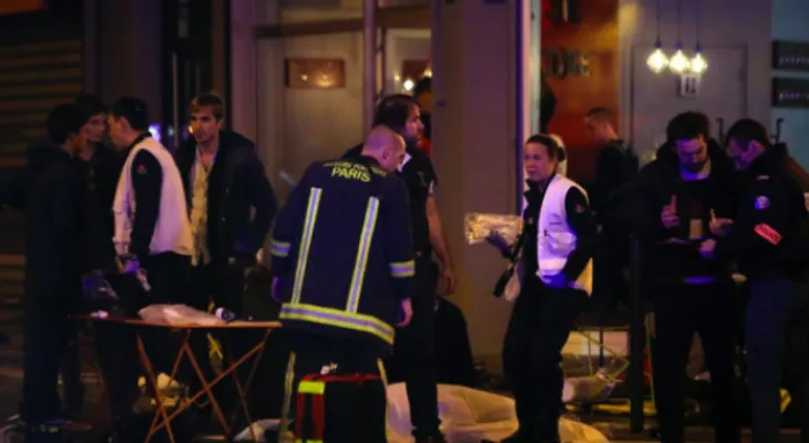 Al menos 100 muertos al concluir asalto a sala de conciertos en París