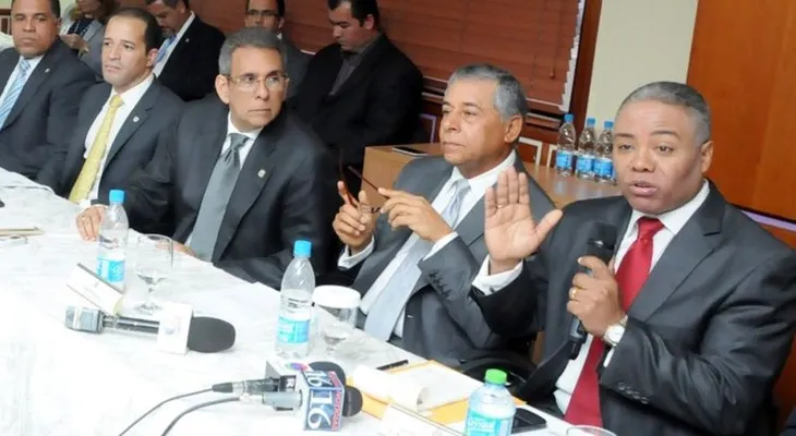 Inician programa rehabilitación vertedero de Duquesa