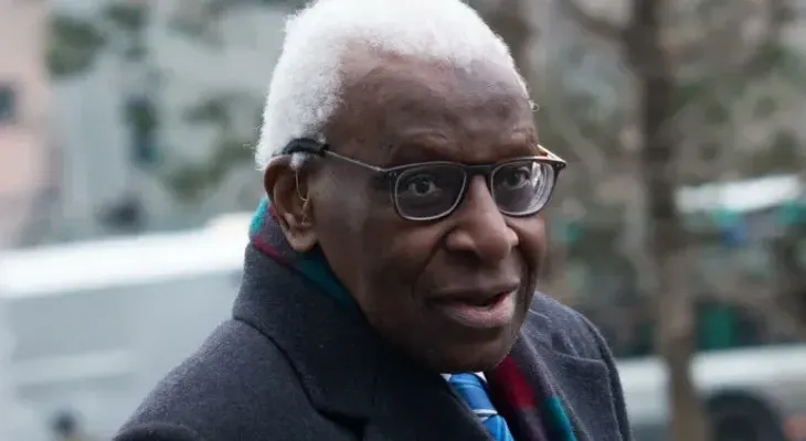 Muere Lamine Diack, cacique del deporte mundial condenado por corrupción