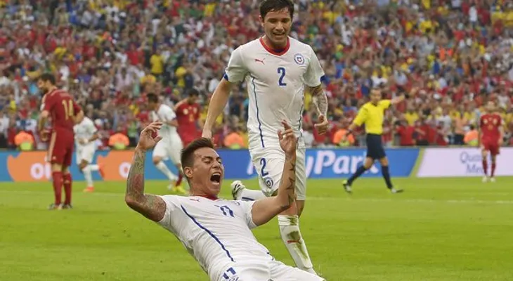 Chile avanza y elimina a España del Mundial