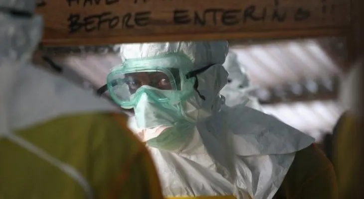 Fallece uno de los médicos liberianos infectados por el virus del Ebola, tratados con el suero experimental
