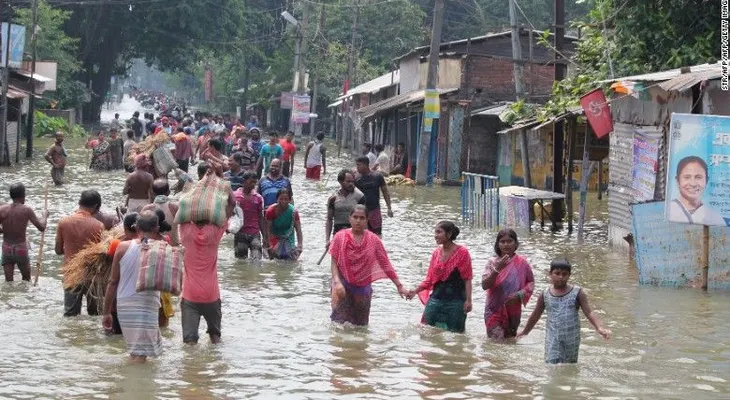 Inundaciones en el sur de Asia dejan cientos de muertos y miles más en riesgo