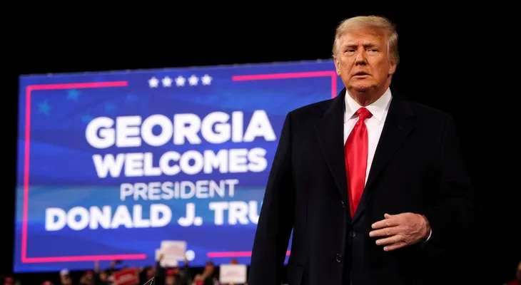 "Nos ha defraudado": Trump reacciona ante la decisión de la Corte Suprema de EE.UU. sobre la moción de Texas