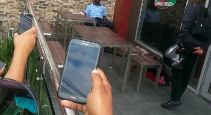 Vigilante de Pizzería Papa Johns mata de un tiro limpiabotas 