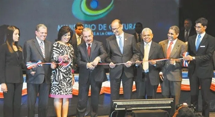 Presidente Danilo Medina deja inaugurada la Feria del Libro 2014