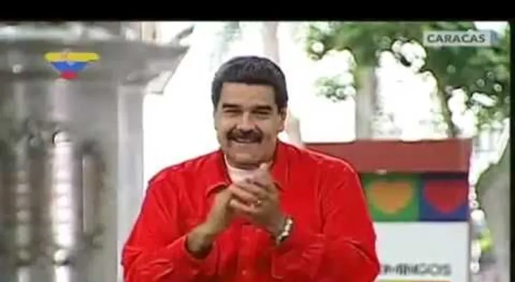 Luis Fonsi explota con la versión de "Despacito" de Nicolás Maduro