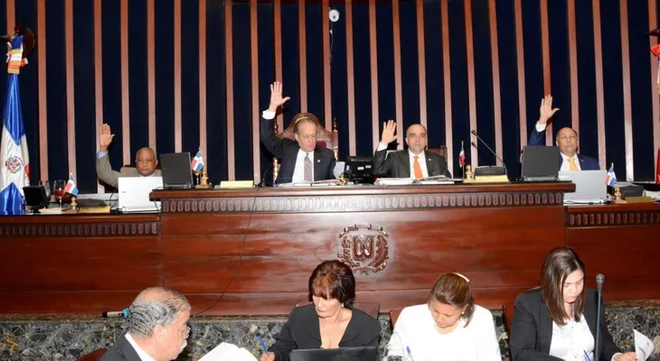 Senado aprueba en dos lecturas ley que regula sistema penitenciario