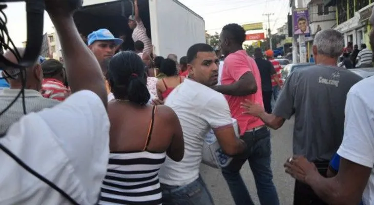 Encuentran muertos a un hombre y una mujer en el colmado "El Primo"en Higüey, La Altagracia.