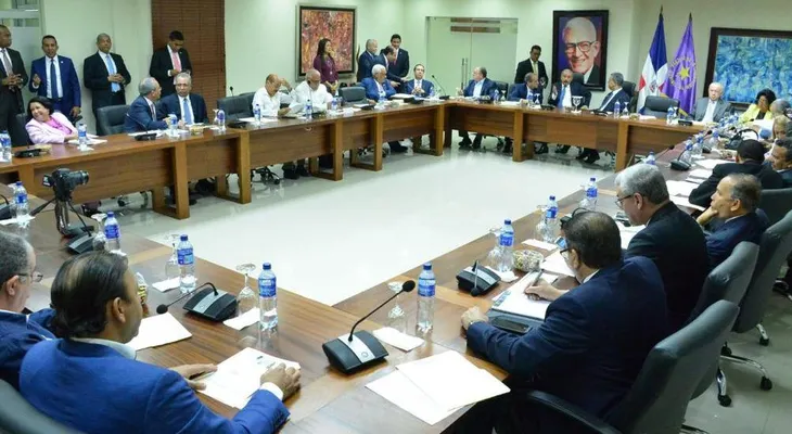 Comité Político del PLD conocerá solicitud JCE en reunión virtual
