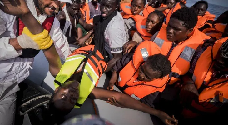 La ONU aprueba acciones militares contra contrabantistas de inmigrantes en el Meditarráneo