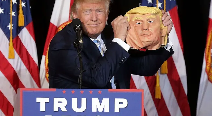 Trump vuelve a los tiempos de la campaña en busca de impulso a su gobierno