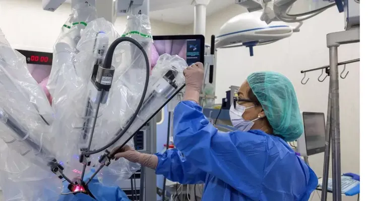Hospital en Barcelona aplica cirugía robótica contra apnea