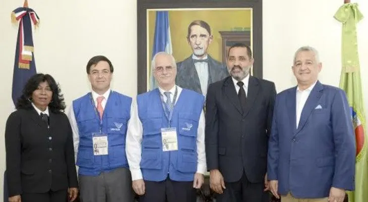 Unasur califica de aislados incidentes durante votaciones