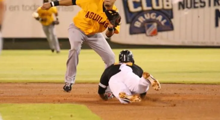 Juego: Águilas 3 Gigantes 2 FINAL 