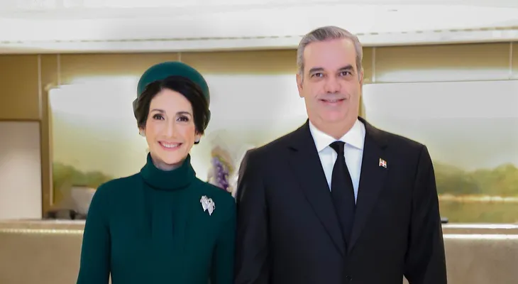 Abinader se convierte en el primer Jefe de Estado dominicano en asistir a coronación de un monarca