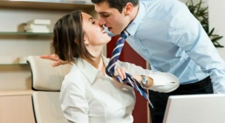 10 preguntas antes de iniciar un romance laboral