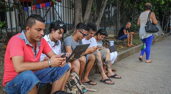 Estos son los países de la región con mejor y peor conexión a internet, según la CEPAL