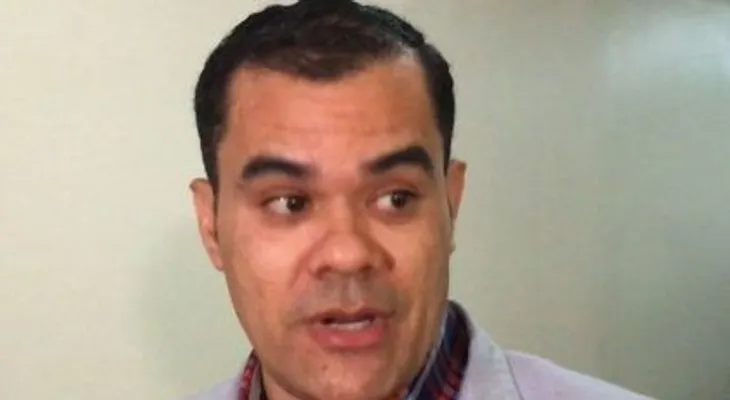 Políticos rehuyen a Odebrecht como el Diablo a la Cruz; Diputado PRM dice gobiernos de HM, LF y DM están embarrados