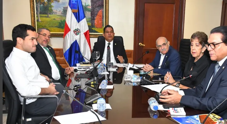 Comisión del Senado advierte déficit de especialistas en salud mental