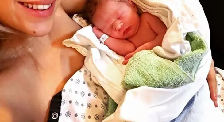 Luisana Lopilato presentó a su segundo hijo