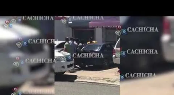 Una señora le arma un "rebú" a Cristian Casablanca