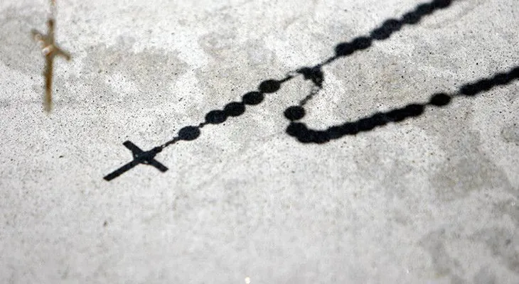 "Es un monstruo": un exsacerdote católico se enfrenta a sus víctimas durante el juicio
