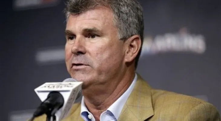 Dan Jennings, de gerente general a mánager de los Marlins 