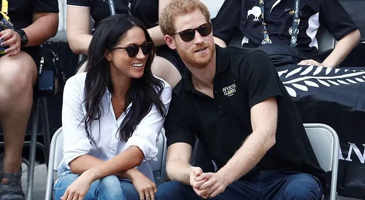  El príncipe Enrique de Gales y la actriz Meghan Markle anuncian que se casarán en Londres