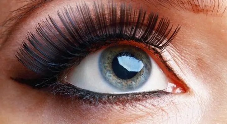 Errores de maquillaje que dan aspecto envejecido