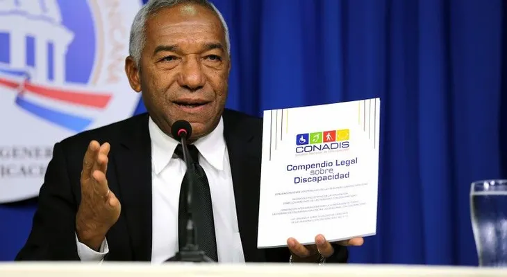 CONADIS iniciará consulta para reglamento ley personas con discapacidad