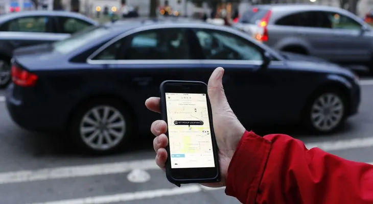 Uber contrata a pedófilos, ladrones y asesinos convictos, según demanda