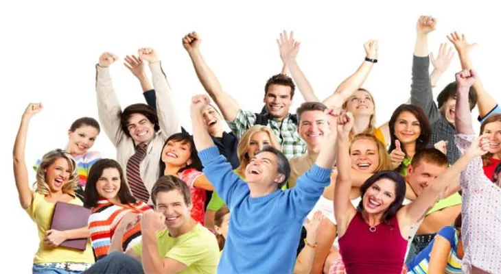 Personas con actitud positiva, lo hacen mejor y viven una vida más feliz