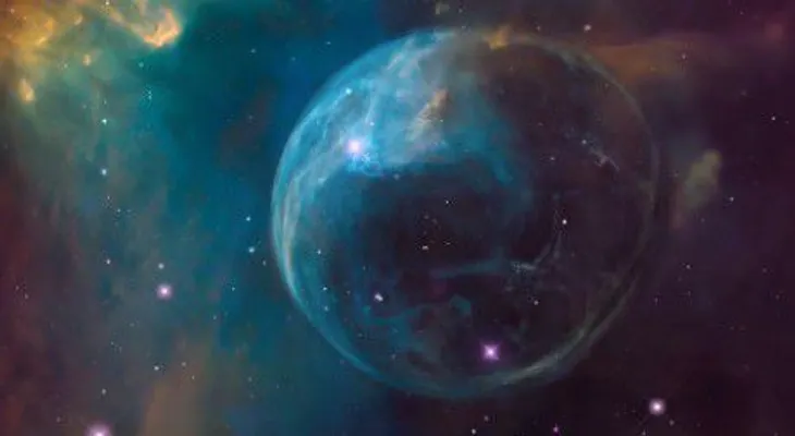 La NASA descubre una luna que orbita alrededor del planeta enano Makemake