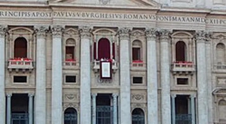 Sacerdote pide honestidad y responsabilidad durante misa por aniversario del Banco Central