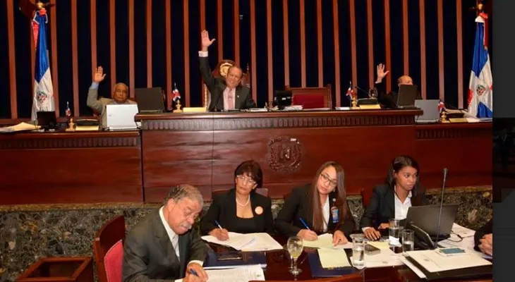 Senado aprueba proyecto crea Colegio Dominicano de Profesionales de Enfermería