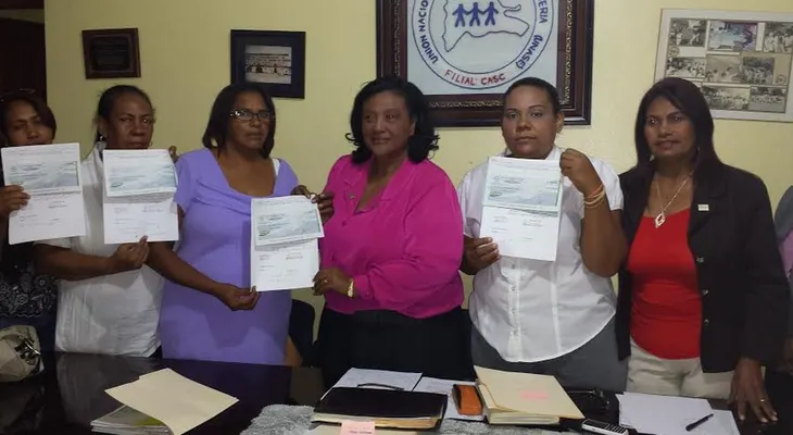 UNASE entrega RD$388 mil a sus afiliadas DN por enfermedad y defunciones  